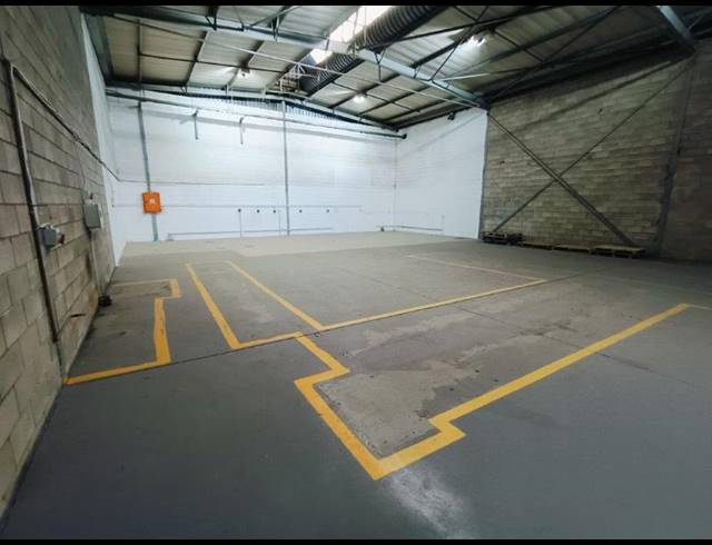 INDUSTRIAL PROPERTY TO RENT IN KYA SANDS